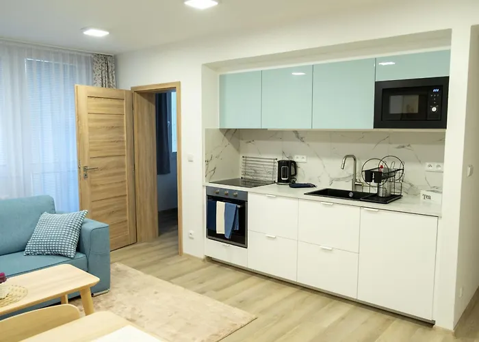 Apartment Ii & Navara Kolín